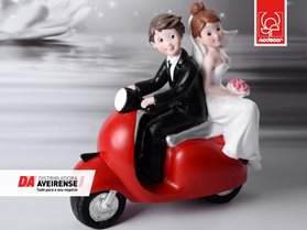 Boneco Casamento Noivos Vespa