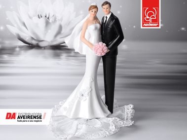 Boneco Casamento Noivos C/Base Mãos dadas